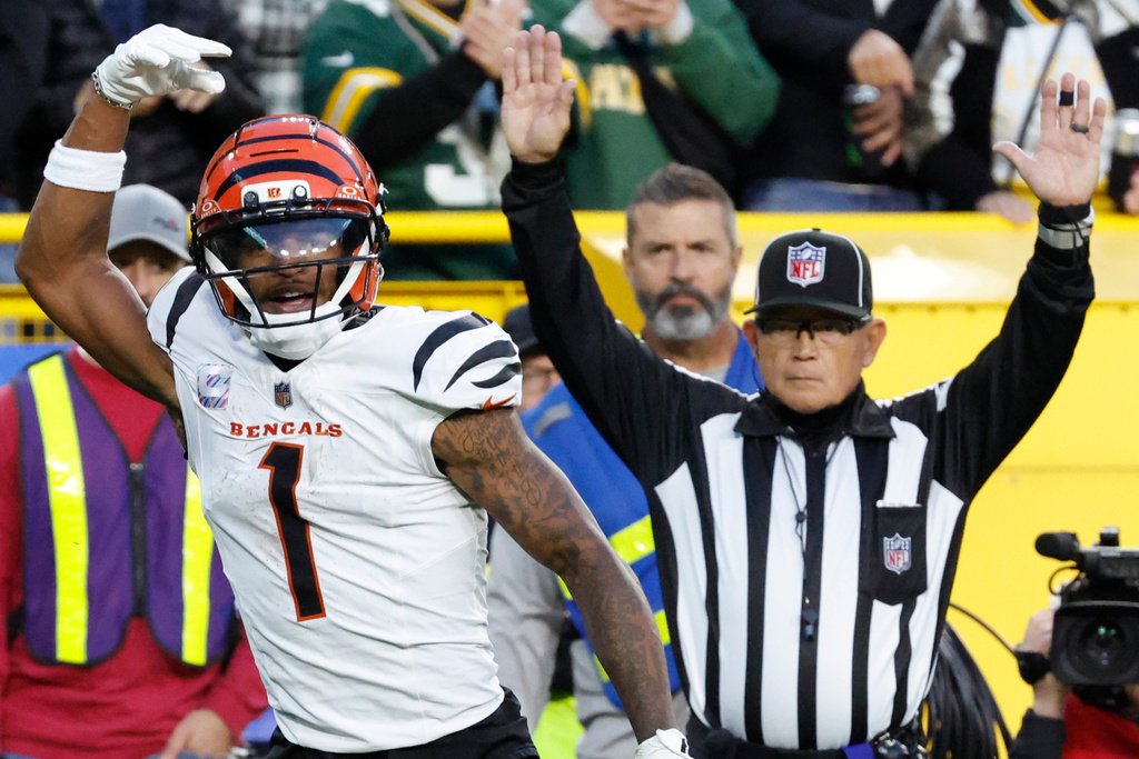 TNF Player Projections and Bet365 Ja