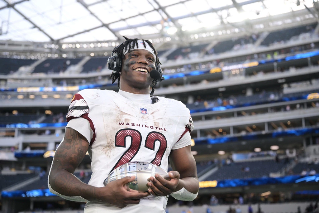 Bears vs. Commanders MNF Predictions and Bet365 Prop Bet.